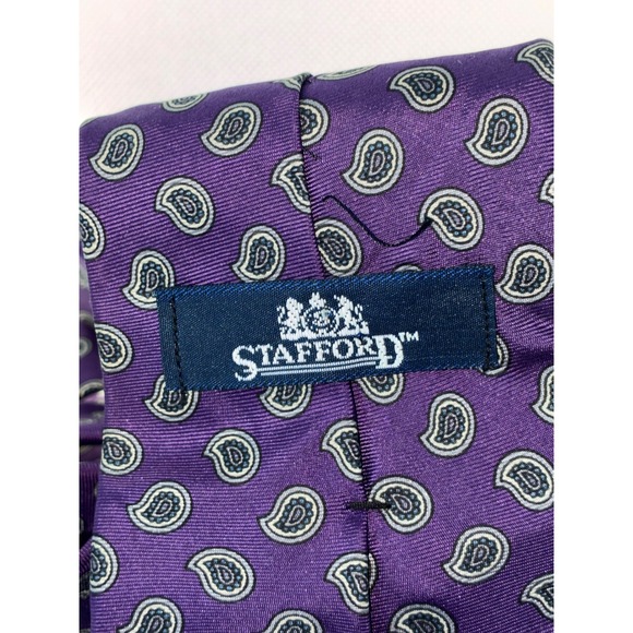 Stafford Mens Purple Paisley Silk Necktie Classic Formal Business Tie - Picture 3 of 8